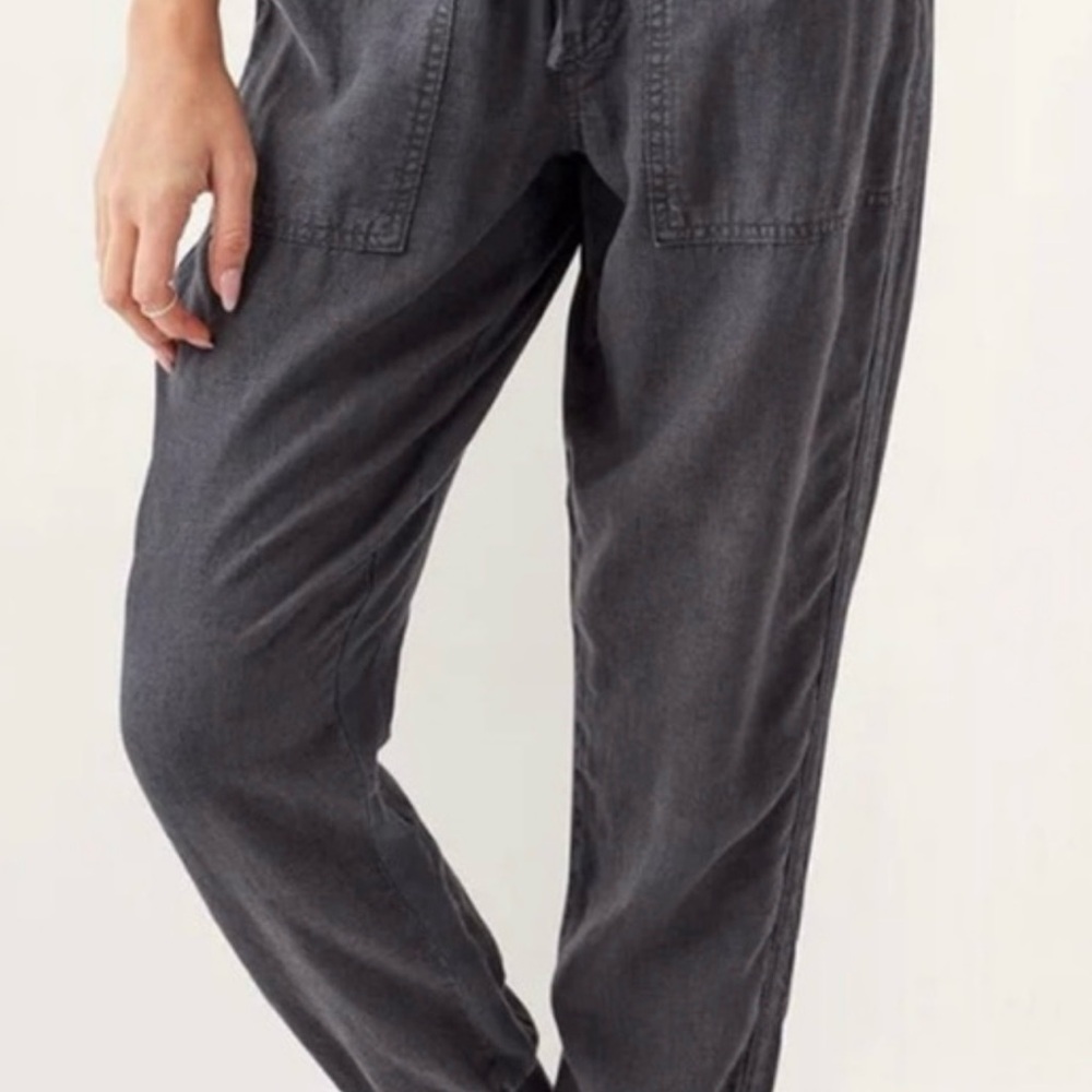 Splendid Charcoal Women's Drawstring Utility Jogg… - image 4